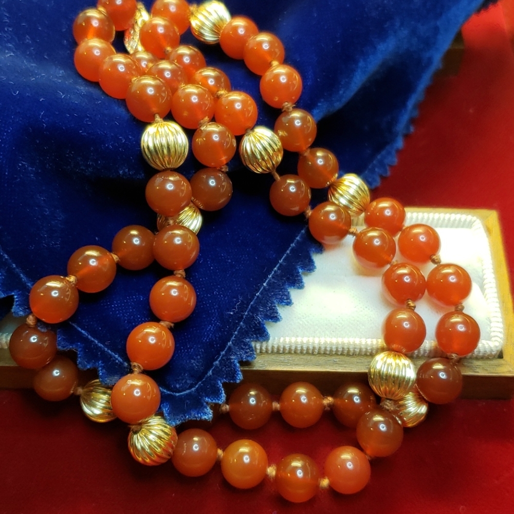 Carnelian 14K Vintage Hand Knotted Bead Necklace